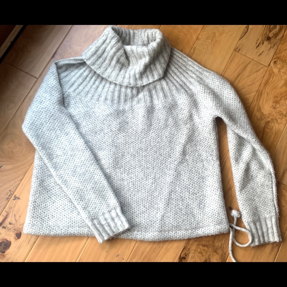 Super cozy gray Madewell Sweater